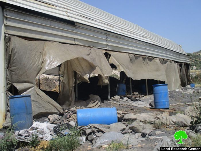 مصادرة  60 طن من الفحم وهدم أجزاء من مفاحم يعبد