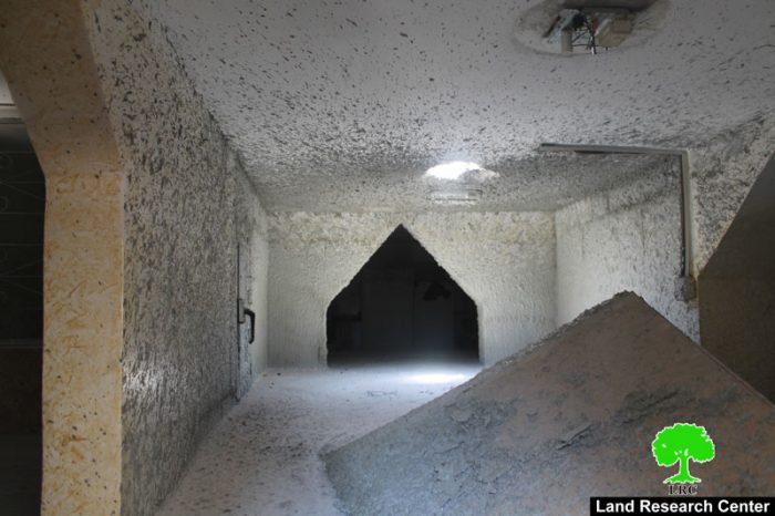 اغلاق مسكن عائلة الشهيد فادي القنبر في جبل المكبر ضمن سياسة العقاب الجماعي