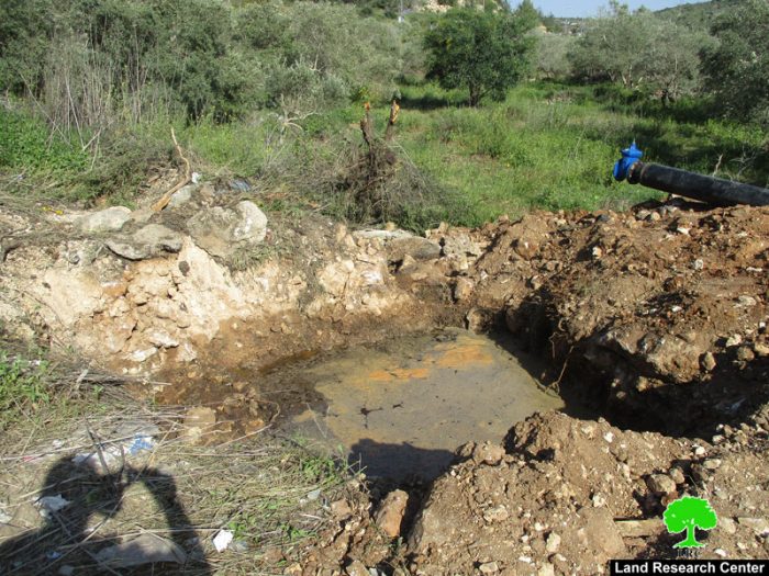 Ariel colony pumps sewage water into Palestinian lands in Salfit