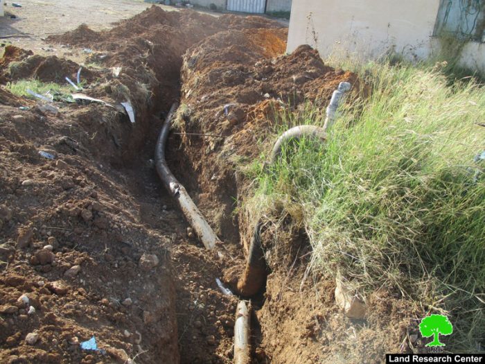 مصادرة مولد ومضخات وتدمير خطوط مائية في الأغوار الشمالية