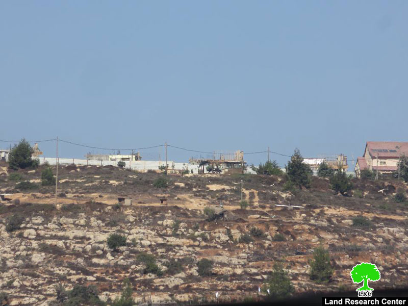 اعمال توسعة تشهدها البؤرة الاستعمارية ” هيوفال” على أراض قرية قريوت / نابلس