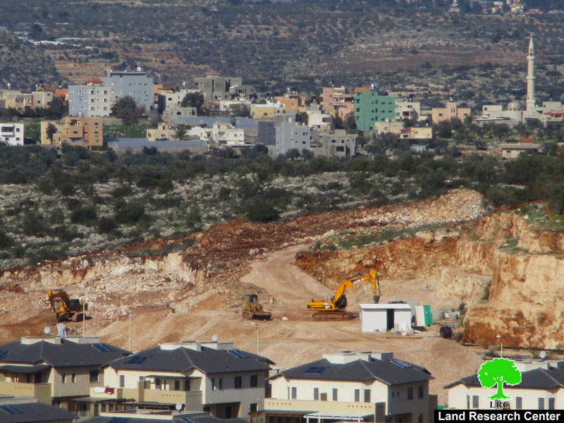 الشروع بشق طريق استعماري لربط مستعمرتي “عتس فرايم” و “الكانا” على أراض قرية مسحة