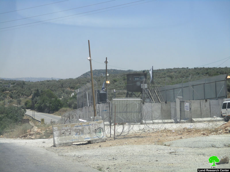 الاحتلال يقيم برج مراقبة عسكري على المدخل الشمالي لقرية دير نظام