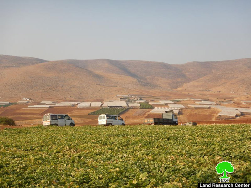 Israel’s Occupation Forces  confiscate Palestinian vehicles in east Tubas governorate
