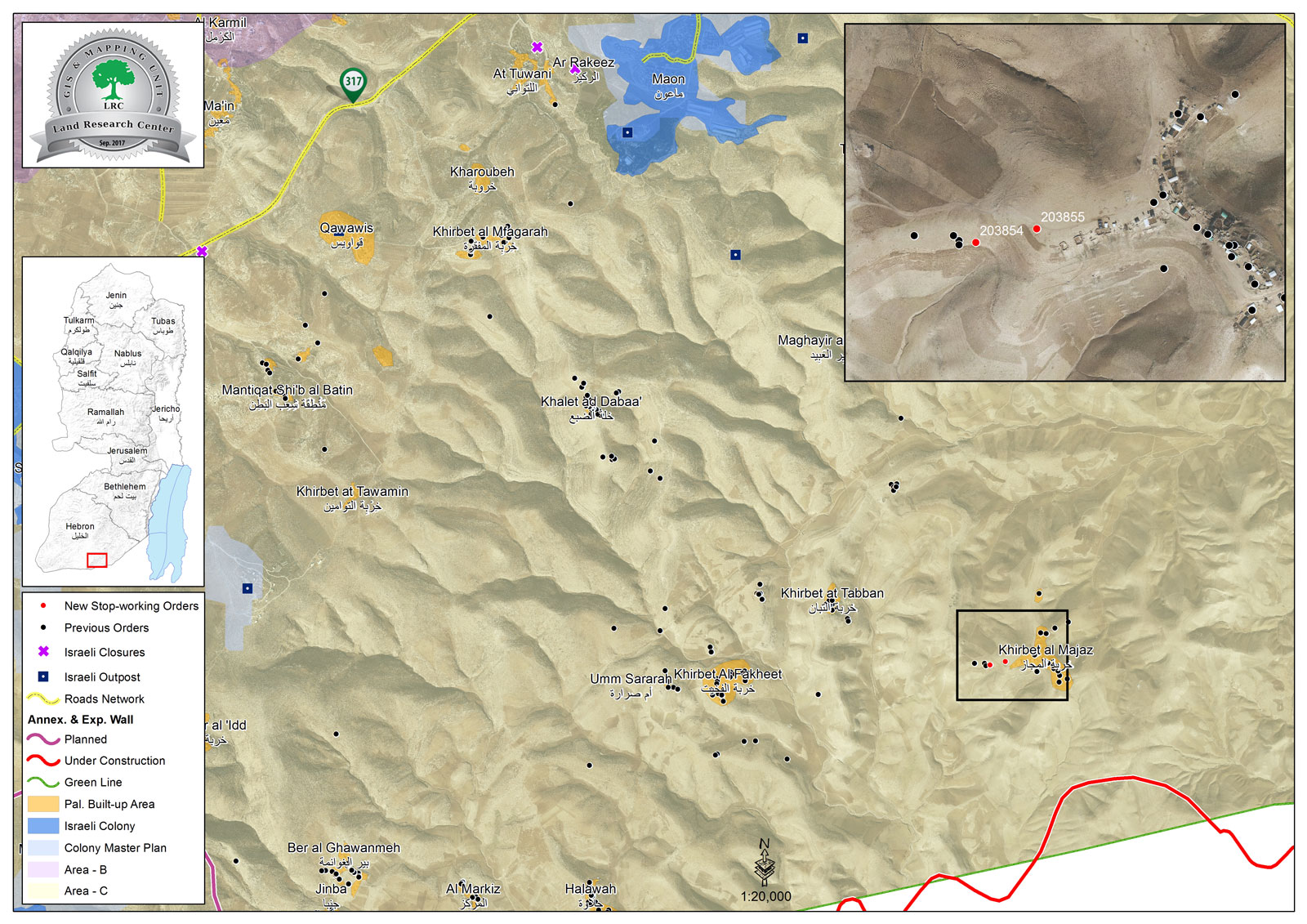 إخطارات بوقف العمل في مسجد ومسكن بقرية المجاز بمسافر يطا بمحافظة الخليل
