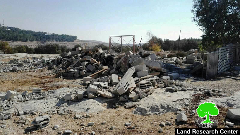 الاحتلال يهدم غرفة زراعية في قرية التواني شرق يطا بمحافظة الخليل