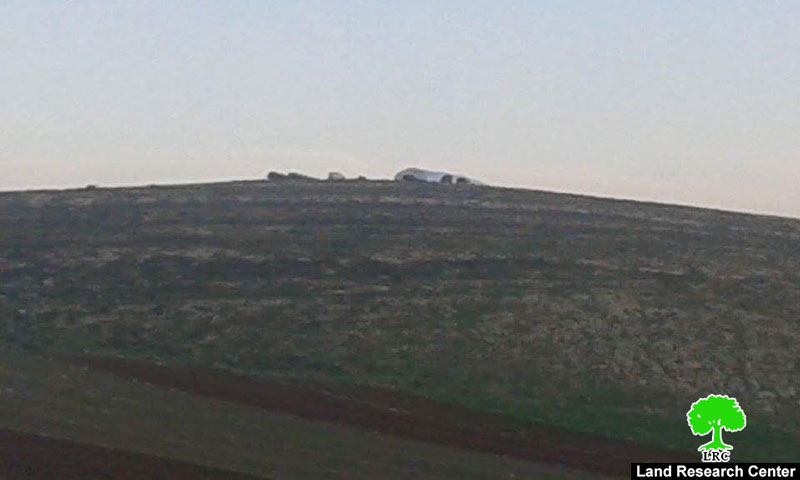 مستعمرو ” عادي عاد” يشرعون بإنشاء بؤرة استعمارية جديدة على أراض قرية المغير