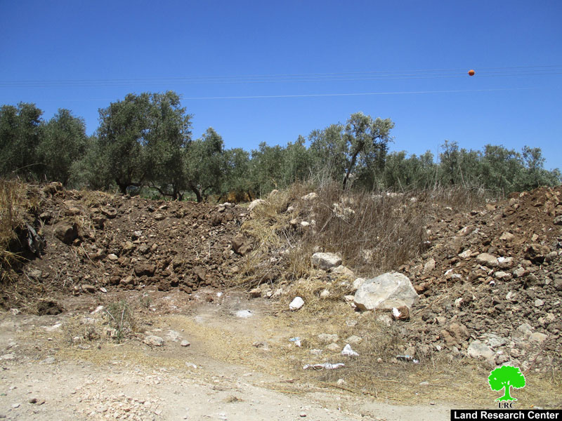 The Israeli Occupation Army  close agricultural road in Qalqiliya governorate