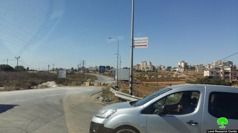 Israeli Occupation Forces close some main roads in Ramallah governorate