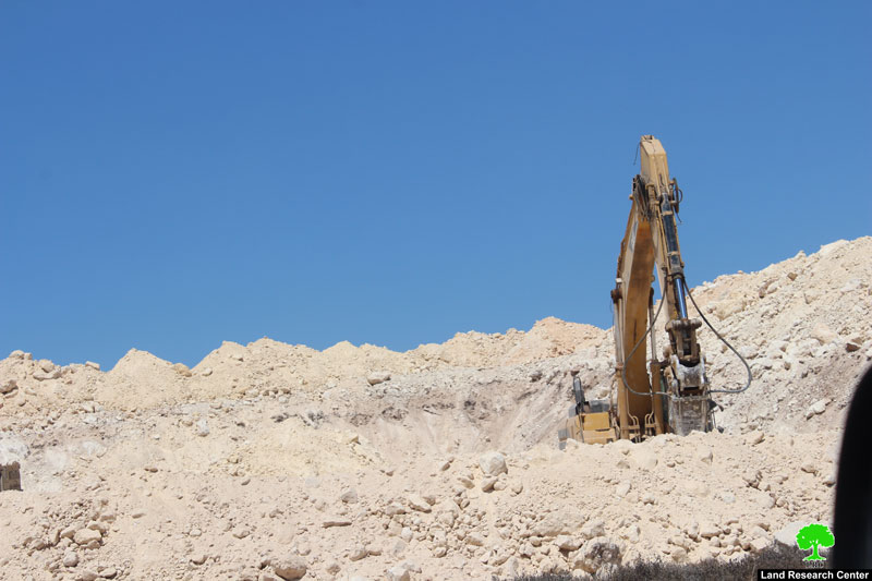 The Israeli Occupation Forces ravage lands after seizure in Bethlehem governorate
