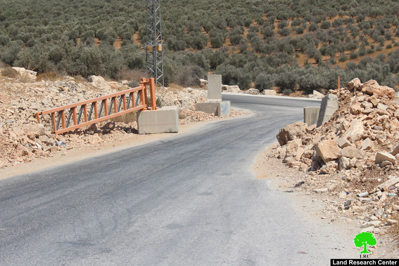 The Israeli Occupation Forces set up iron  gate on the southern entrance to the village of Marah Rabah in Bethlehem Governorate