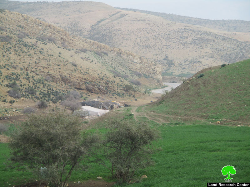 مصادرة خيام زراعية في منطقة خربة أم الجمال  محافظة طوباس