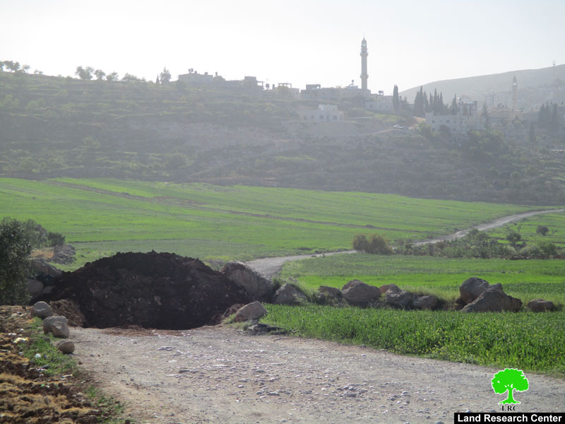 Israeli Occupation Forces seal off Al-Mughayyir village entrance
