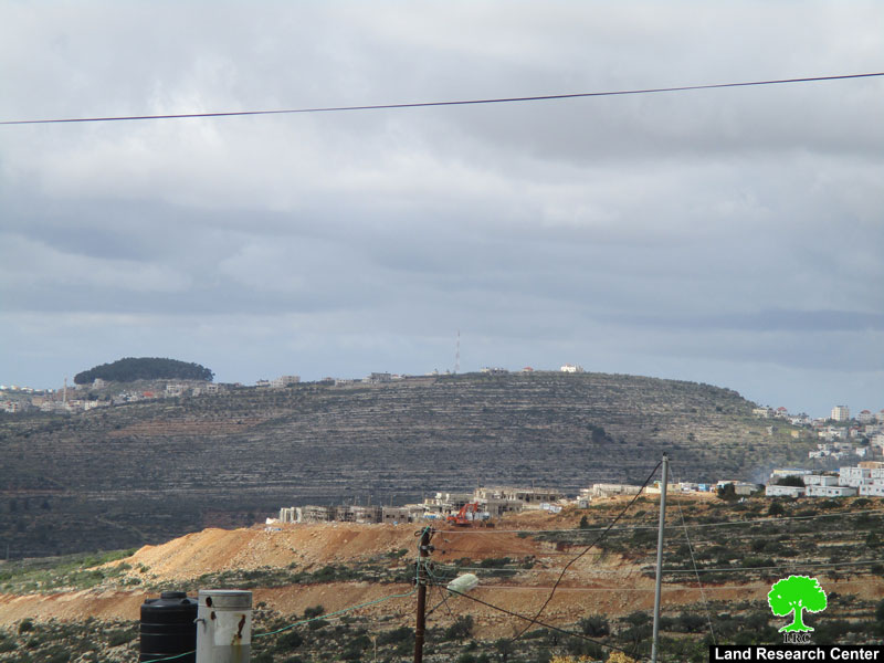 شرعنة البؤرة الاستعمارية  حورشة على أراض قرية المزرعة الغربية  محافظة رام الله