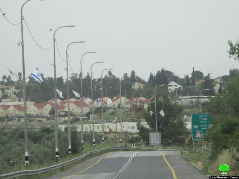 إضافة 9 غرف متنقلة في مستعمرة حلميش على حساب أراضي قريتي دير نظام والنبي صالح محافظة رام الله