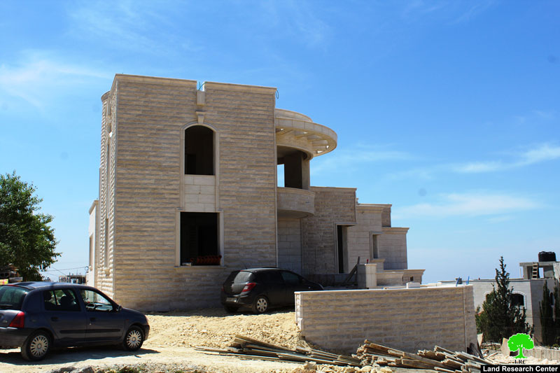 Stop work orders on residences in the Hebron town of Beit Ummar
