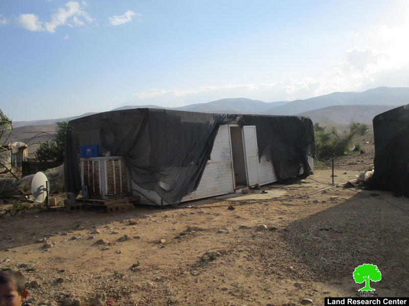 إخطارات بوقف البناء وأخرى بالهدم تطال مساكن وخيام زراعية في منطقة فصايل الوسطى  محافظة أريحا