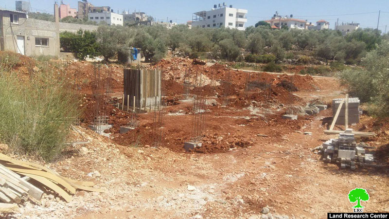 إخطار بوقف البناء لمنزل سكني في  بلدة دير بلوط