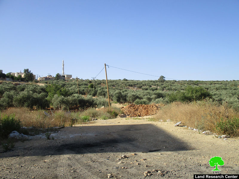 جيش الاحتلال يعيد اغلاق طريق زراعي جنوب بلدة قراوة بني حسان  محافظة سلفيت