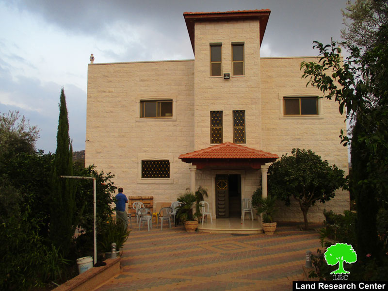 إخطار بهدم مسكن نعالوة في ضاحية شويكة بذريعة الأمن  محافظة طولكرم