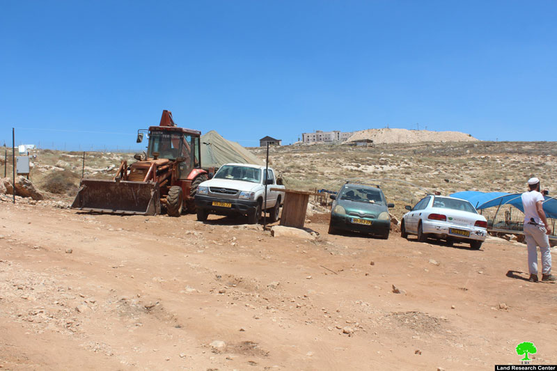 New colonial outpost in Al-Humra area-Hebron Governorate