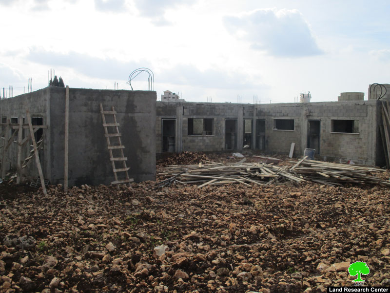 إخطار بهدم مدرسة التحدي (15) في قرية ظهر المالح جنوب غرب مدينة جنين