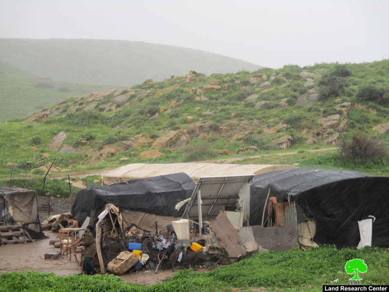 Halt of work military orders on agricultural and residential structures in Khirbet Ras Al-Ahmar/ Tubas governorate