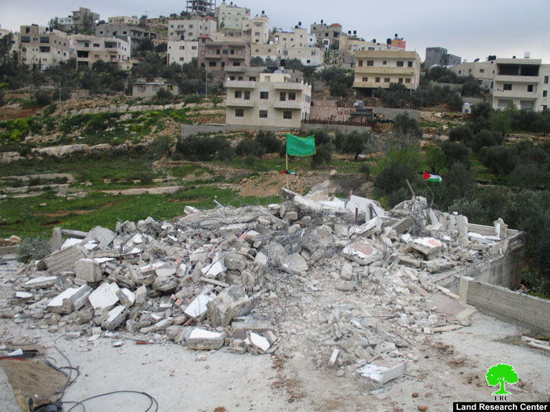 بذريعة الأمن الاحتلال يهدم منزل الأسير عاصم البرغوثي في قرية كوبر / محافظة رام الله