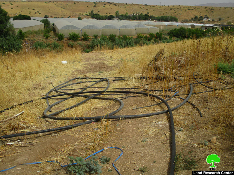 Destroying water pipes in Forush Beit Dajan and Aj-Jiftlik / Jericho governorate