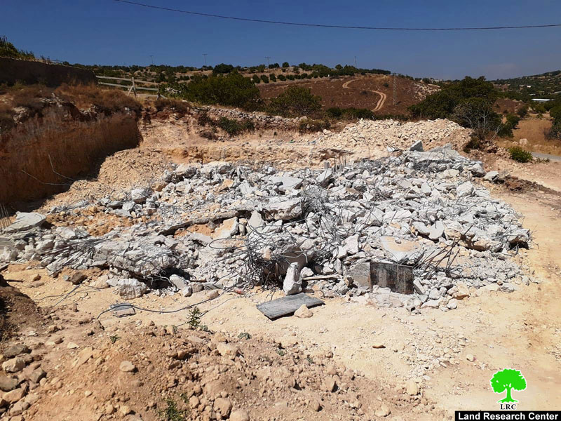 الاحتلال يهدم منزلاً قيد الإنشاء ببلدة بيت أمر شمال الخليل