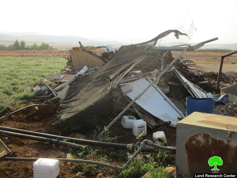 الاحتلال يلاحق المنشآت الفلسطينية الزراعية بالهدم والتهديد في الأغوار الشمالية / محافظة طوباس