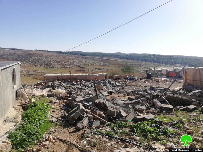 الاحتلال يهدم منشأة زراعية بقرية غوين جنوب السموع / محافظة الخليل