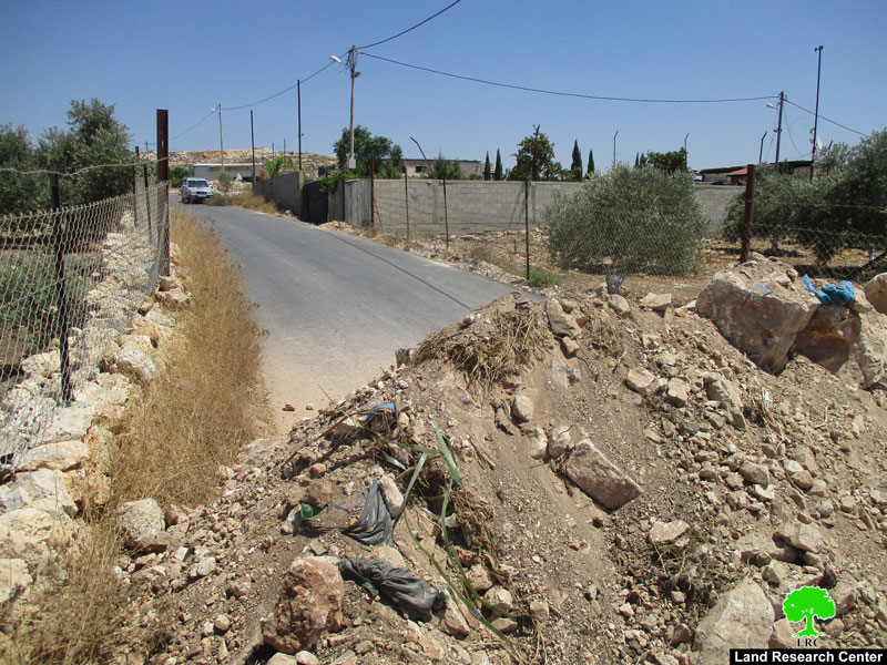Closure of a main road that links Jayyous and An-Nabi Elyas / East Qalqilya