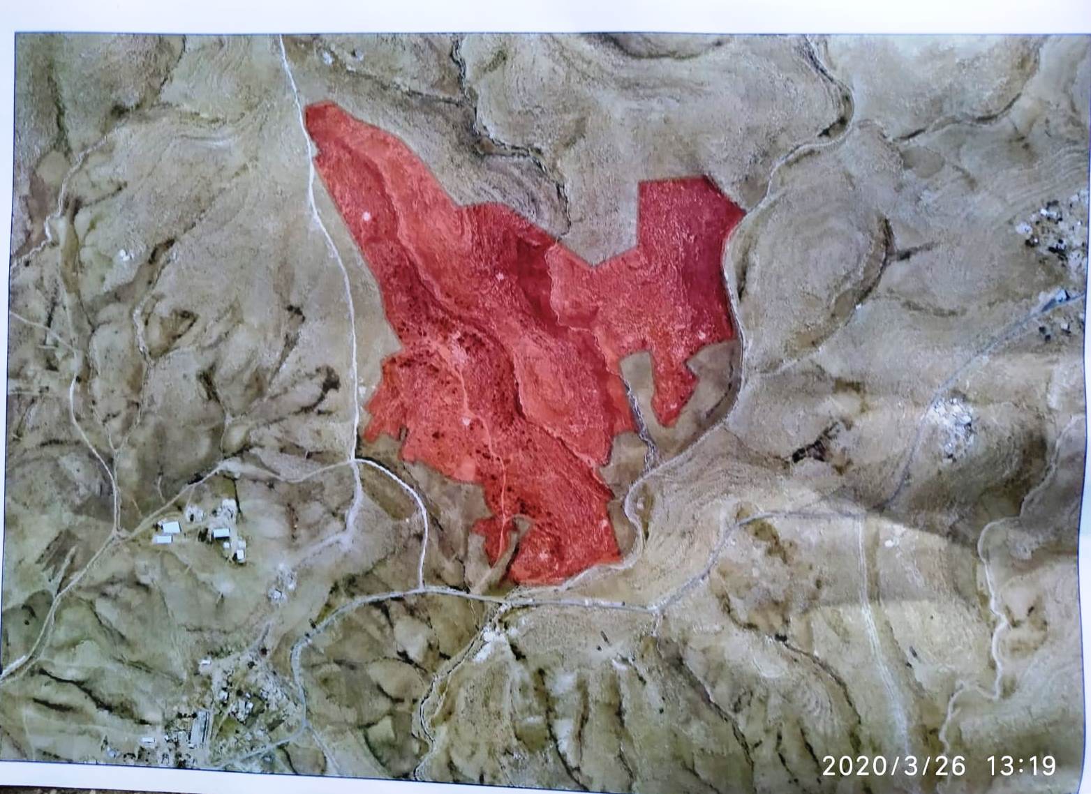 الانتهاكات الإسرائيلية في  ظل كورونا: إخطار بإخلاء محمية رعوية في قرية أم الخير جنوب الخليل للمرة الثانية