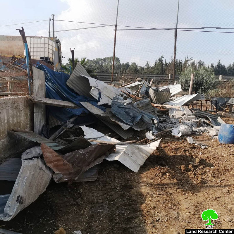 هدم منشآت زراعية وتهديد بهدم منزلاً خلال 96 ساعة بمخيم العروب شمال الخليل