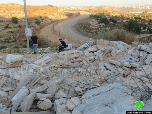 Under Construction Building demolished in Beituniya on the pretext of building without licenses / Ramallah governorate