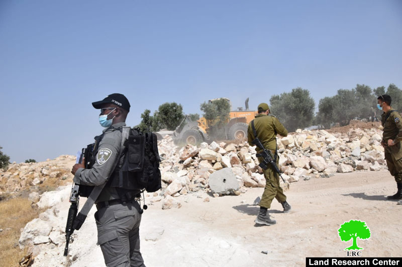 The Israeli Civil Administration demolishes retaining walls in Zif area South Hebron