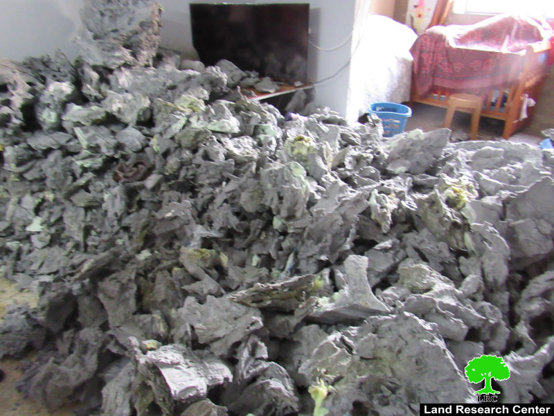 بذريعة الأمن … الاحتلال يغلق غرفة الأسير نظمي أبو بكر في بلدة يعبد بمحافظة جنين