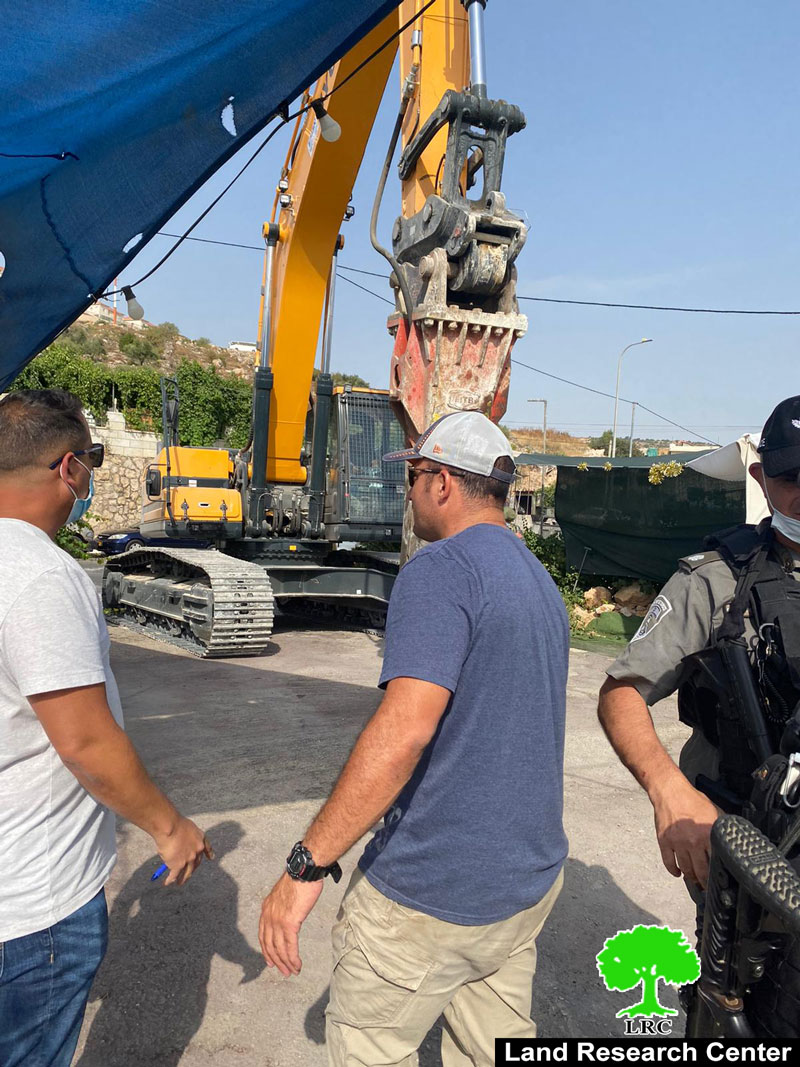 Demolishing a Carwash in Al-Khader town / Bethlehem governorate