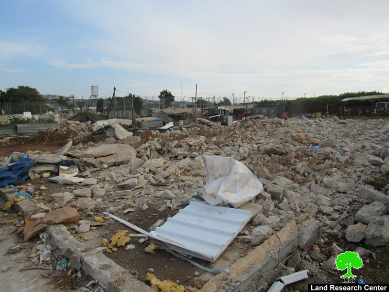 هدم منشأتين تجاريتين في مدينة قلقيلية