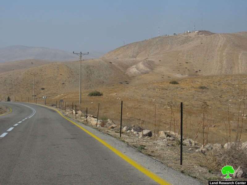 استكمالاً لمخطط ضم أجزاء  من الأغوار …  المستعمرون  يضعون المزيد  من العلامات في منطقة واد المالح / محافظة طوباس