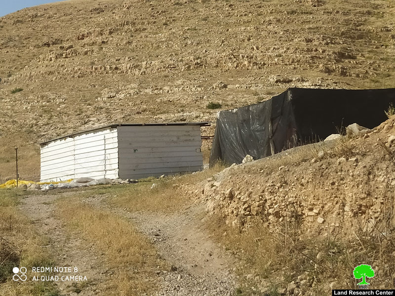 Notice to stop construction on a residential barrack in Atouf village / Tubas governorate