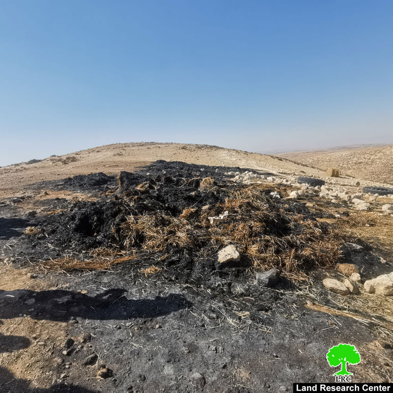 Colonists set fire to Bales of Hay east Yatta / Hebron Governorate