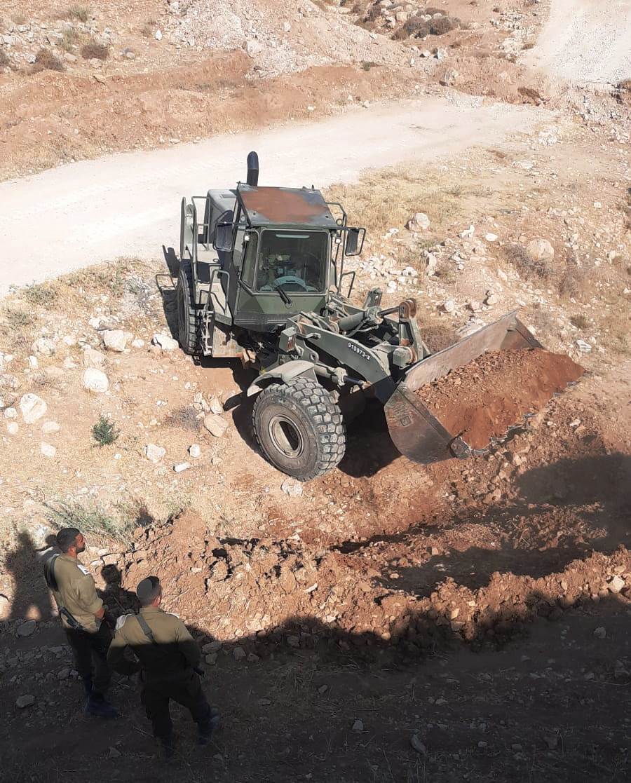 Colonists Set Fire to an Agricultural Structure- east Yatta / Hebron Governorate