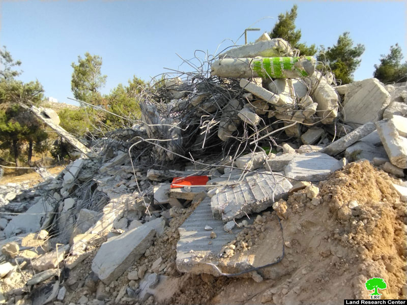 The Israeli Occupation Targets Three houses in Sa’ir /North Hebron