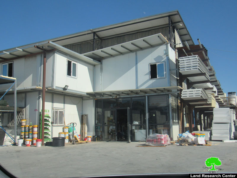 Halt of Work notice for a store in Haris Village / Salfit Governorate