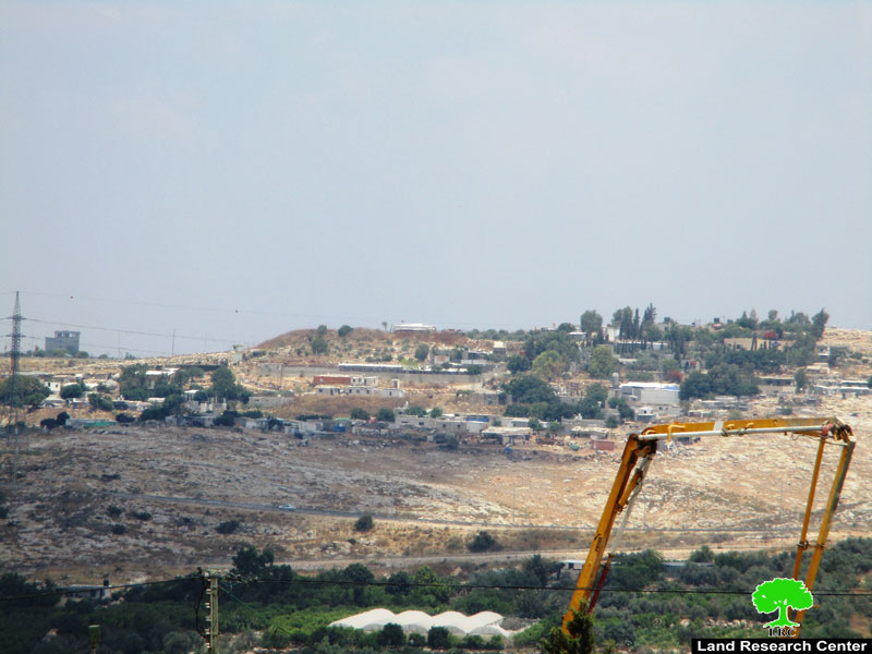 Halt of Work Notices for Houses in Ar-Ramadeen community / South Qalqilya