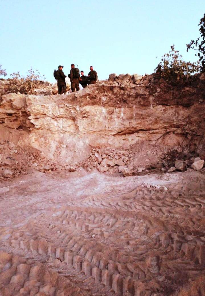 Halt of Work Notice served in Ma’in village / south Hebron