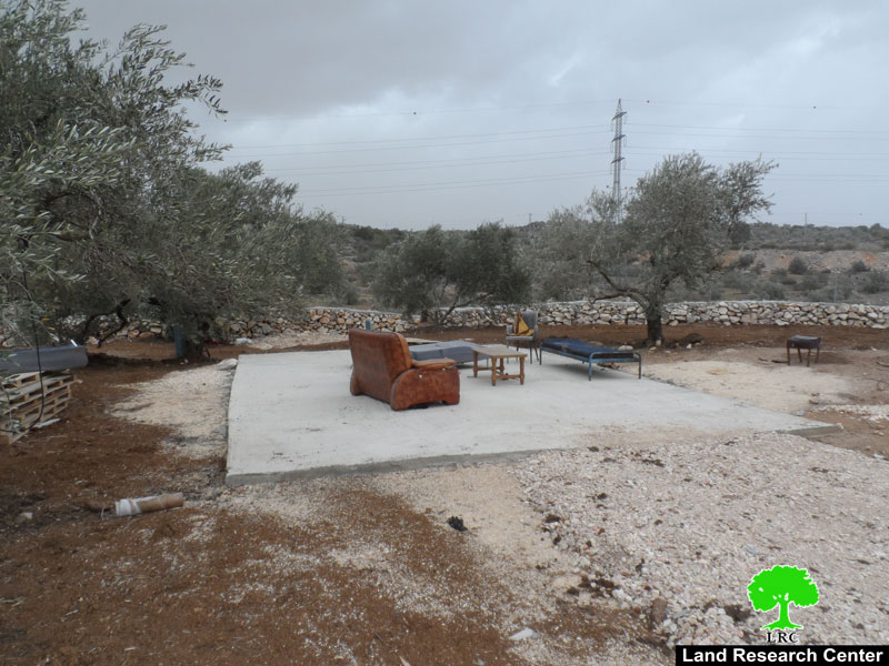 The Israeli Occupation Stops work on a plot in ‘Azzun town / Qalqilya governorate