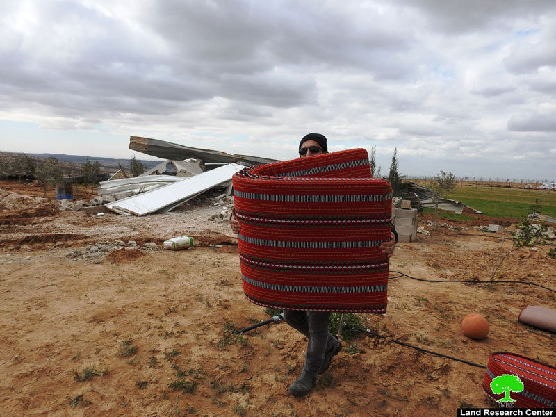 الاحتلال يهدم غرفة زراعية وسياج معدني في واد فطاس شمال الرماضين بمحافظة الخليل